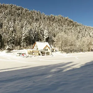 Hébergement de vacances La Résilience, Sur La Piste De D'autrans, Autrans-Meaudre-en-Vercors